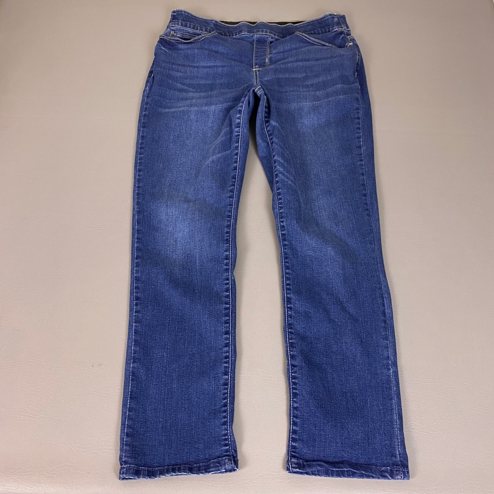 Croft & Barrow Pull On Jeans Women's Size 12 Blue Straight Leg Stretch Wash